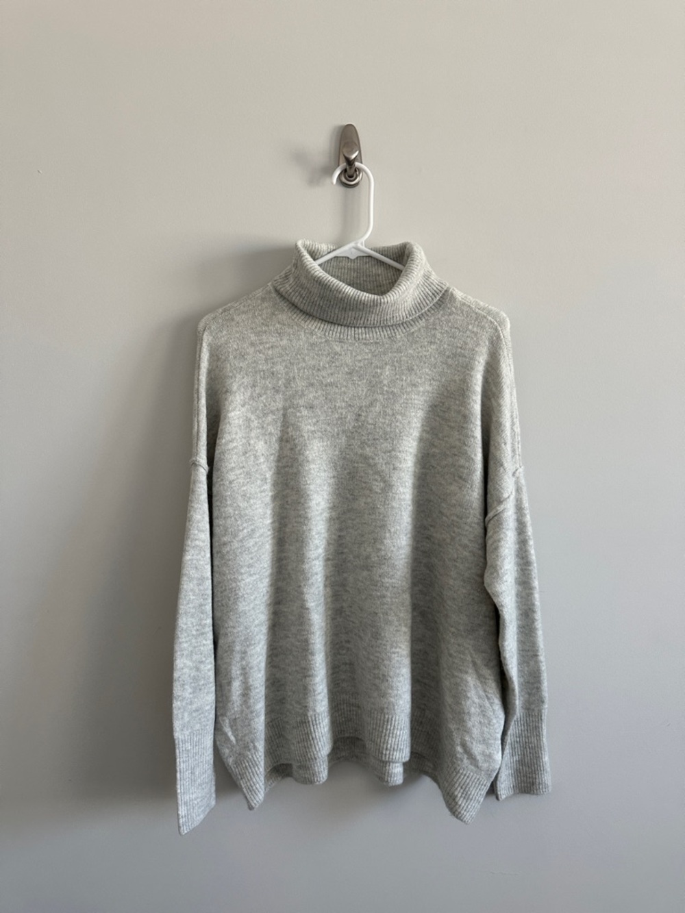 Vince Camuto Sweater Size: M